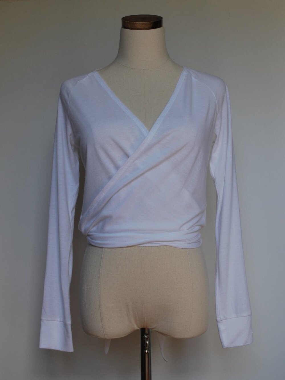 Nike Dri-Fit Wrap Top | White | Small